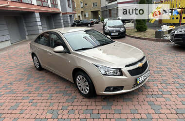 Седан Chevrolet Cruze 2011 в Ивано-Франковске