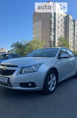 Седан Chevrolet Cruze 2011 в Сумах