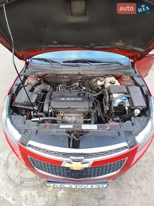 Седан Chevrolet Cruze 2011 в Києві