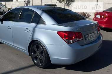 Седан Chevrolet Cruze 2011 в Дніпрі