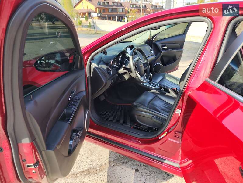 Седан Chevrolet Cruze 2014 в Києві