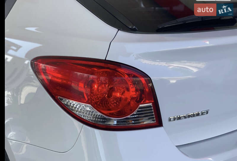 Хетчбек Chevrolet Cruze 2012 в Дніпрі