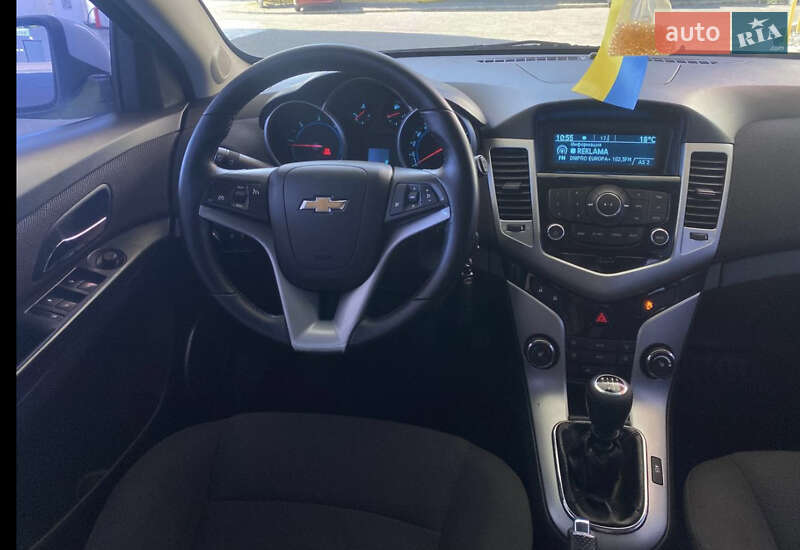 Хетчбек Chevrolet Cruze 2012 в Дніпрі