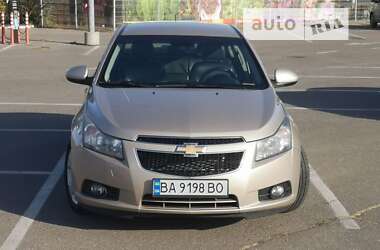 Седан Chevrolet Cruze 2011 в Дніпрі