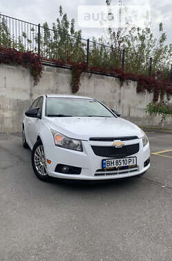 Седан Chevrolet Cruze 2011 в Рівному