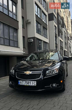 Седан Chevrolet Cruze 2013 в Івано-Франківську