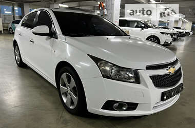 Хетчбек Chevrolet Cruze 2012 в Чернівцях