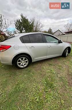 Хэтчбек Chevrolet Cruze 2012 в Львове