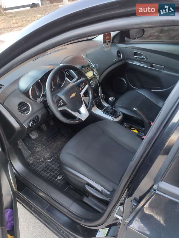 Седан Chevrolet Cruze 2013 в Дніпрі