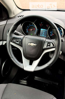 Седан Chevrolet Cruze 2013 в Трускавці