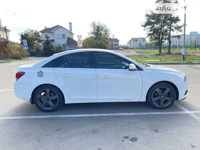 Седан Chevrolet Cruze 2010 в Борисполі