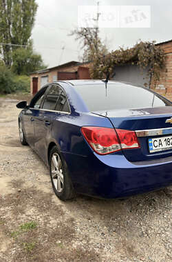 Седан Chevrolet Cruze 2011 в Умані