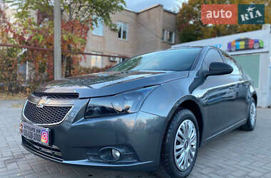 Седан Chevrolet Cruze 2013 в Кривом Роге