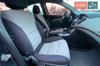 Седан Chevrolet Cruze 2013 в Кривом Роге