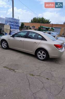 Седан Chevrolet Cruze 2015 в Полтаве