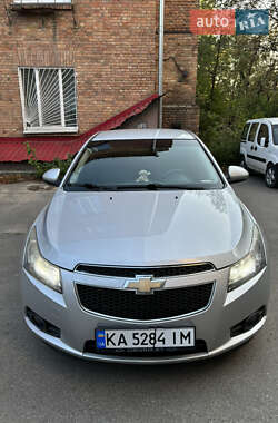 Седан Chevrolet Cruze 2009 в Киеве