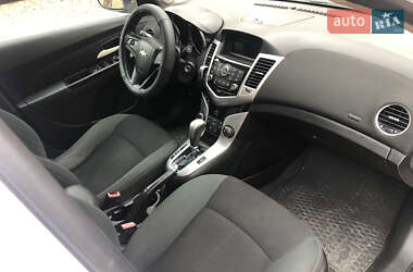 Седан Chevrolet Cruze 2011 в Днепре