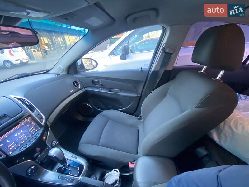 Хетчбек Chevrolet Cruze 2012 в Києві
