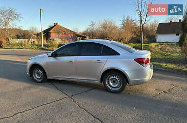 Седан Chevrolet Cruze 2010 в 