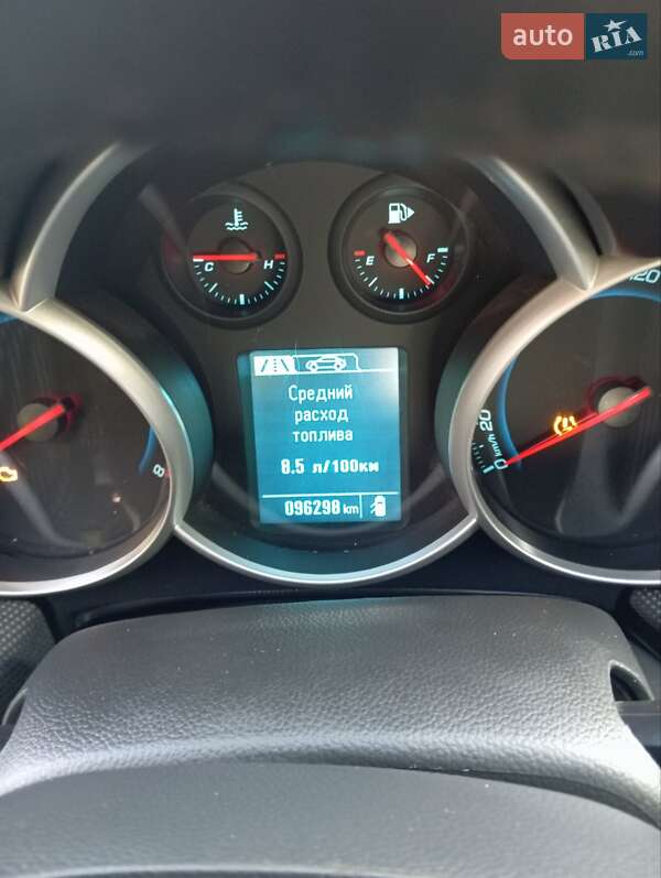 Седан Chevrolet Cruze 2014 в Семеновке