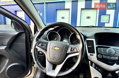 Седан Chevrolet Cruze 2013 в Киеве