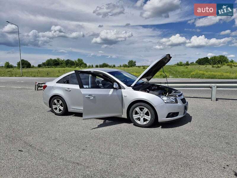 Chevrolet Cruze 2011