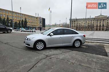Седан Chevrolet Cruze 2011 в 