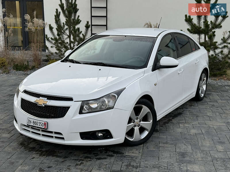 Седан Chevrolet Cruze 2010 в Луцьку