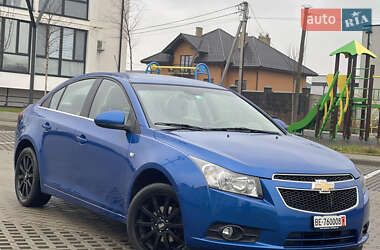 Седан Chevrolet Cruze 2011 в Староконстантинове