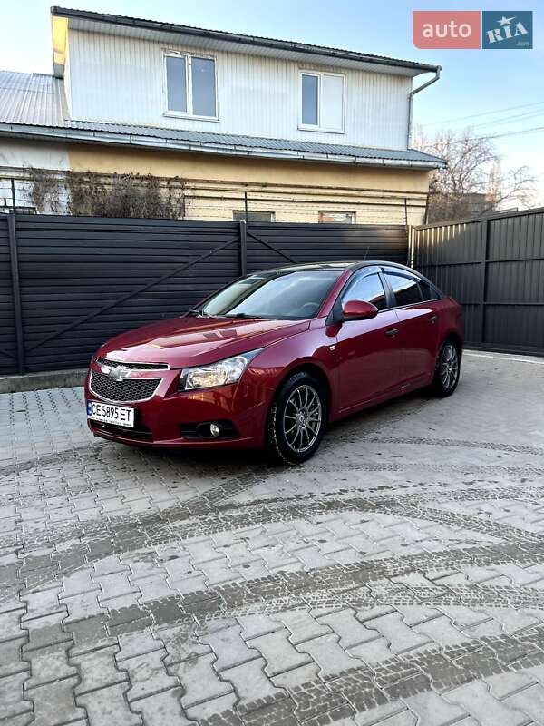 Седан Chevrolet Cruze 2009 в Чернівцях