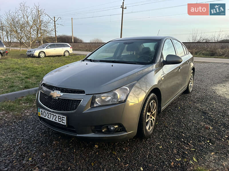 Седан Chevrolet Cruze 2011 в Берегово фото Седан Chevrolet Cruze 2011 в Берегово