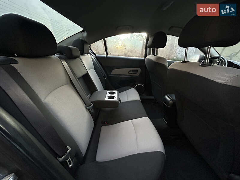 Седан Chevrolet Cruze 2011 в Берегово фото 8 Седан Chevrolet Cruze 2011 в Берегово