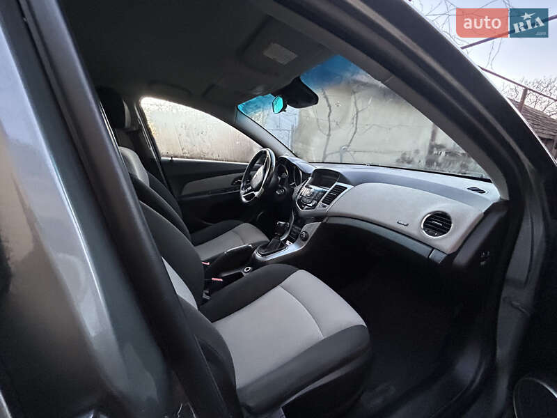 Седан Chevrolet Cruze 2011 в Берегово фото 10 Седан Chevrolet Cruze 2011 в Берегово