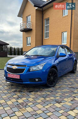 Седан Chevrolet Cruze 2011 в Староконстантинове