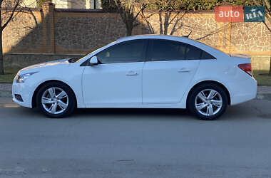 Седан Chevrolet Cruze 2013 в Києві