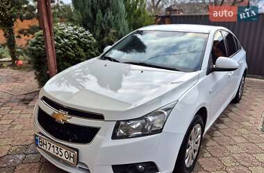 Седан Chevrolet Cruze 2011 в Запоріжжі