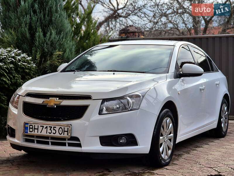 Седан Chevrolet Cruze 2011 в Запоріжжі