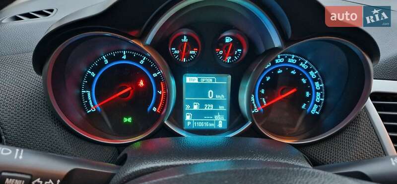 Хэтчбек Chevrolet Cruze 2013 в Днепре