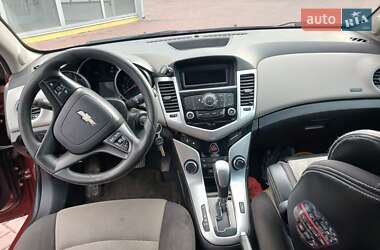 Седан Chevrolet Cruze 2012 в Рівному