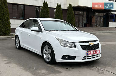 Седан Chevrolet Cruze 2010 в Дніпрі