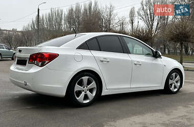 Седан Chevrolet Cruze 2010 в Дніпрі