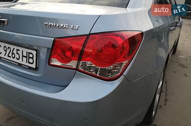 Седан Chevrolet Cruze 2010 в 