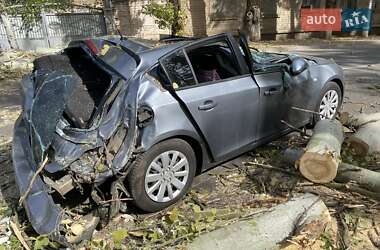 Хэтчбек Chevrolet Cruze 2013 в 