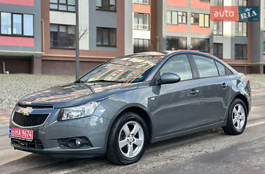 Седан Chevrolet Cruze 2012 в Тернополі