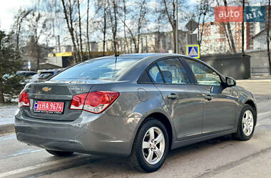 Седан Chevrolet Cruze 2012 в Тернополі