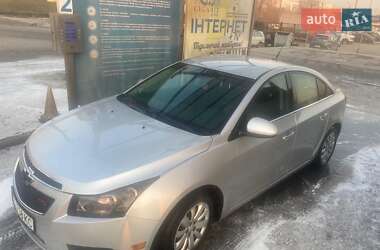 Седан Chevrolet Cruze 2010 в Запоріжжі