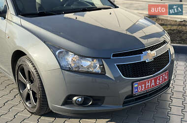 Седан Chevrolet Cruze 2012 в Луцке