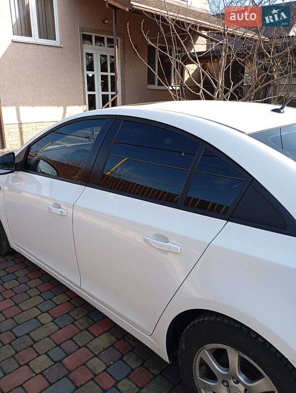 Седан Chevrolet Cruze 2012 в Мукачево фото 4 Седан Chevrolet Cruze 2012 в Мукачево