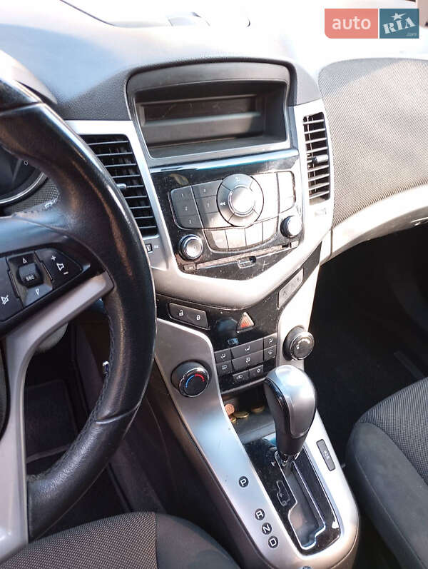 Седан Chevrolet Cruze 2012 в Мукачево фото 15 Седан Chevrolet Cruze 2012 в Мукачево