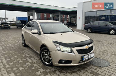 Седан Chevrolet Cruze 2011 в Києві